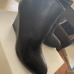 Calvin Klein Soft Leather Ankle Boot